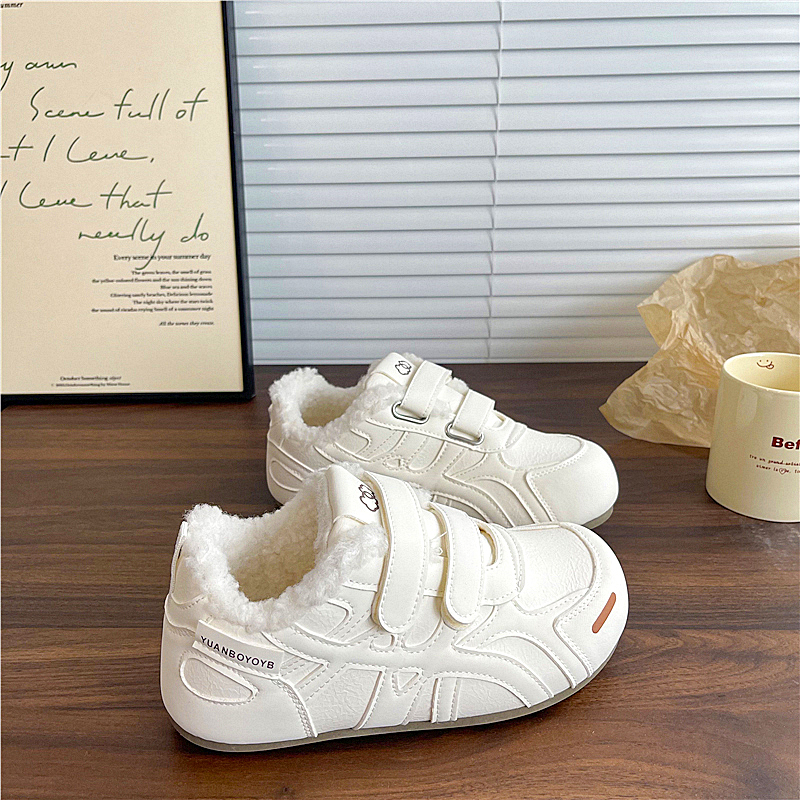 易少年 加绒棉鞋女ins潮2025冬季新款保暖板鞋百搭运动休闲德训鞋