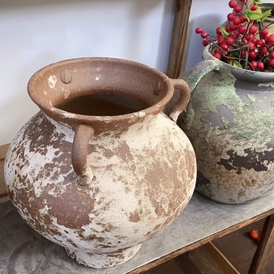 瓶景德镇陶瓷。景德镇陶瓷