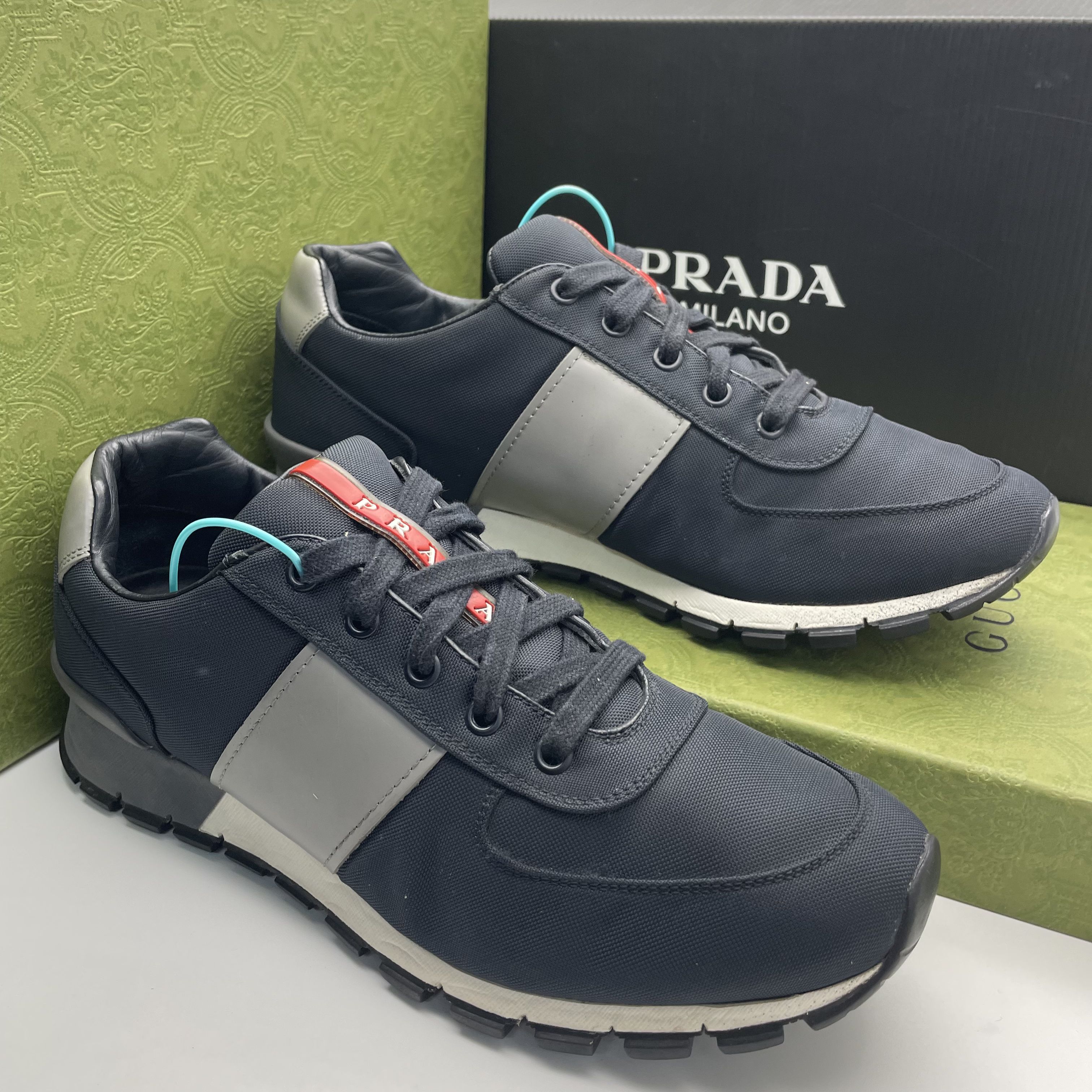 95新 Prada/普拉达 /40欧码/二手男款/灰蓝色透气网面舒适运动鞋