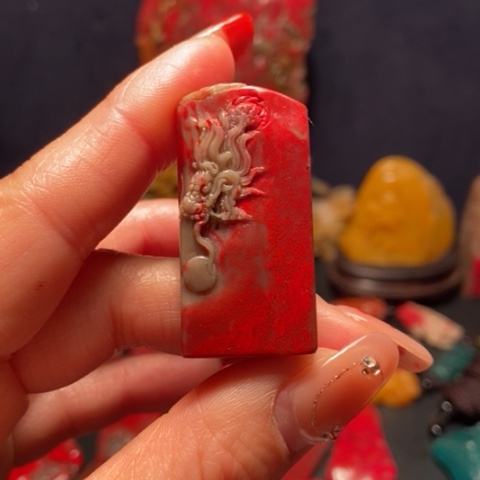 昌化石素*侯挂号鸡血石