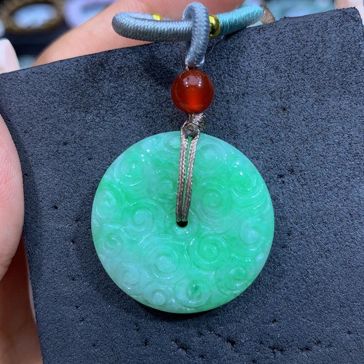 翡翠未镶嵌手链翡翠