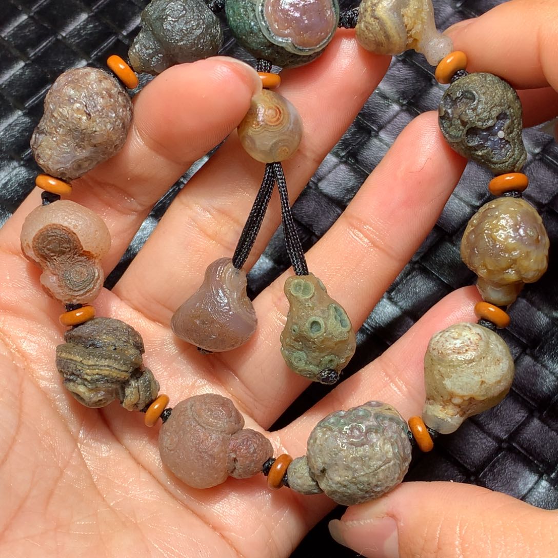 未镶嵌玛瑙/玉髓珠宝半成品