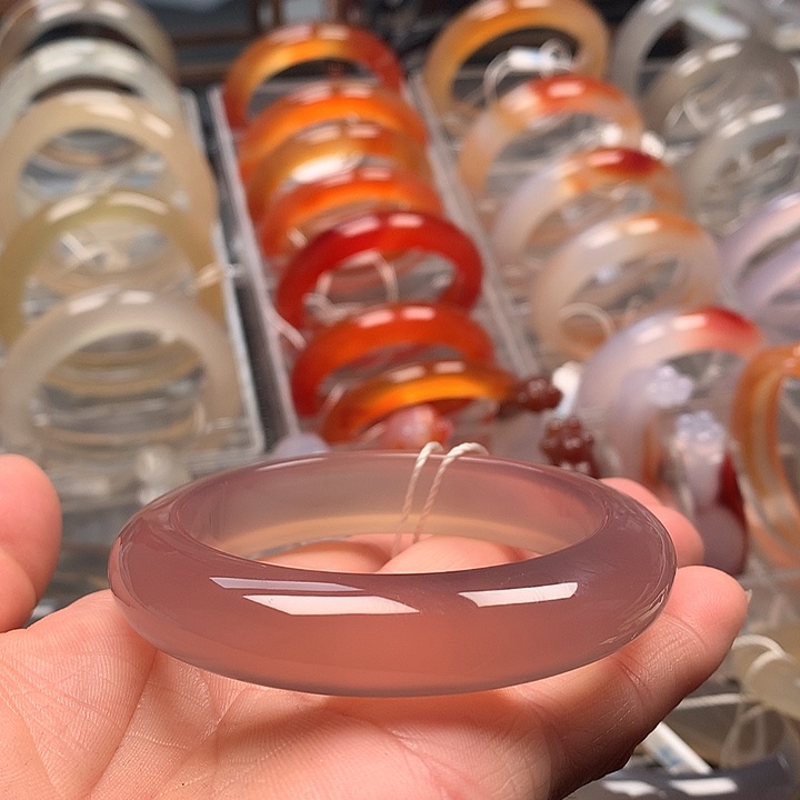 玛瑙/玉髓未镶嵌手镯