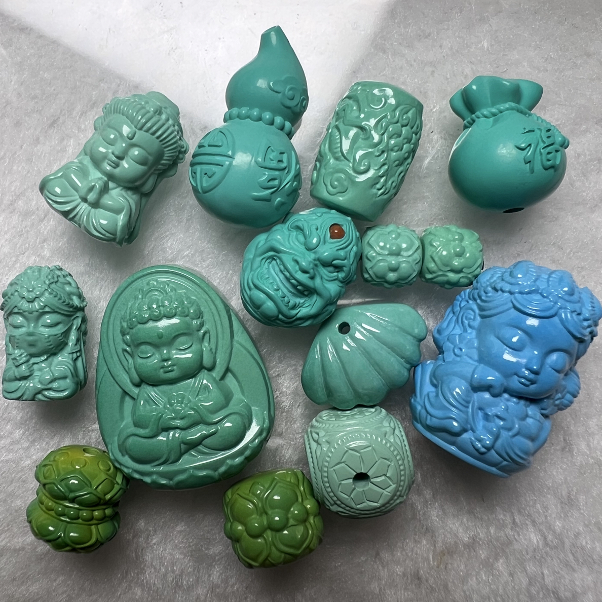  湖北十堰原矿配饰配珠直播间选品