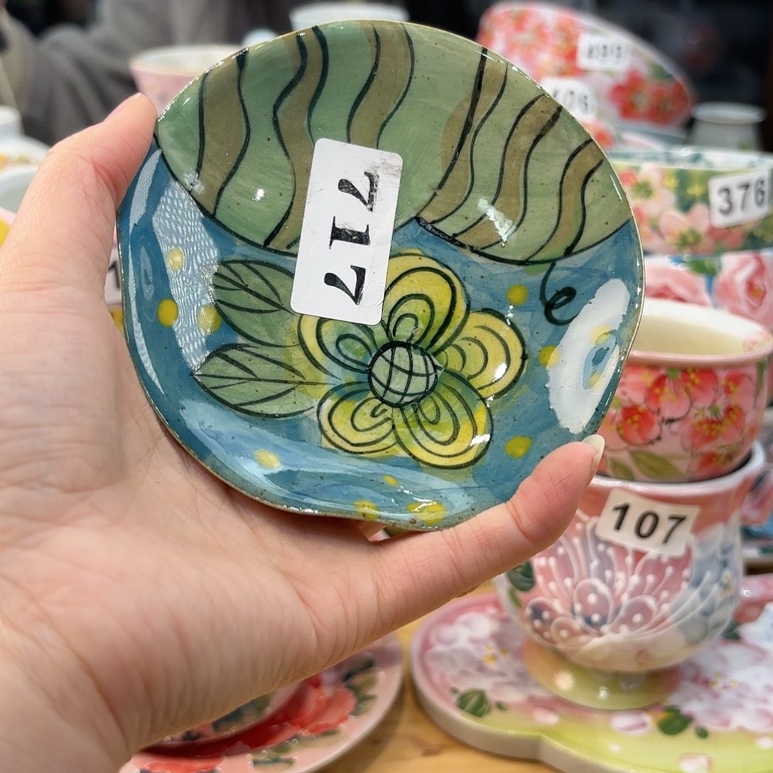 瓷片兔兔嗨起来了吗