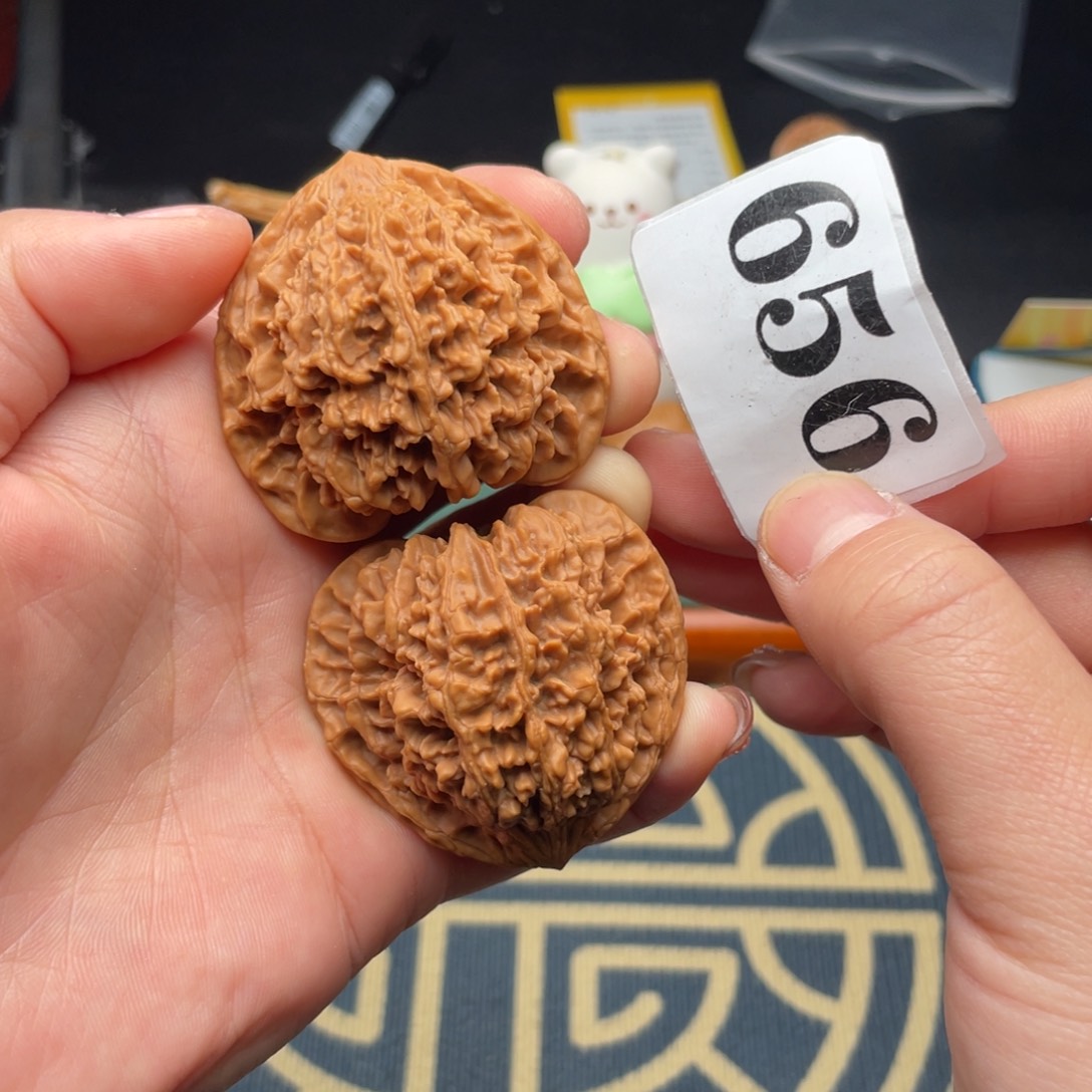 桃核把件45精品满天星656号
