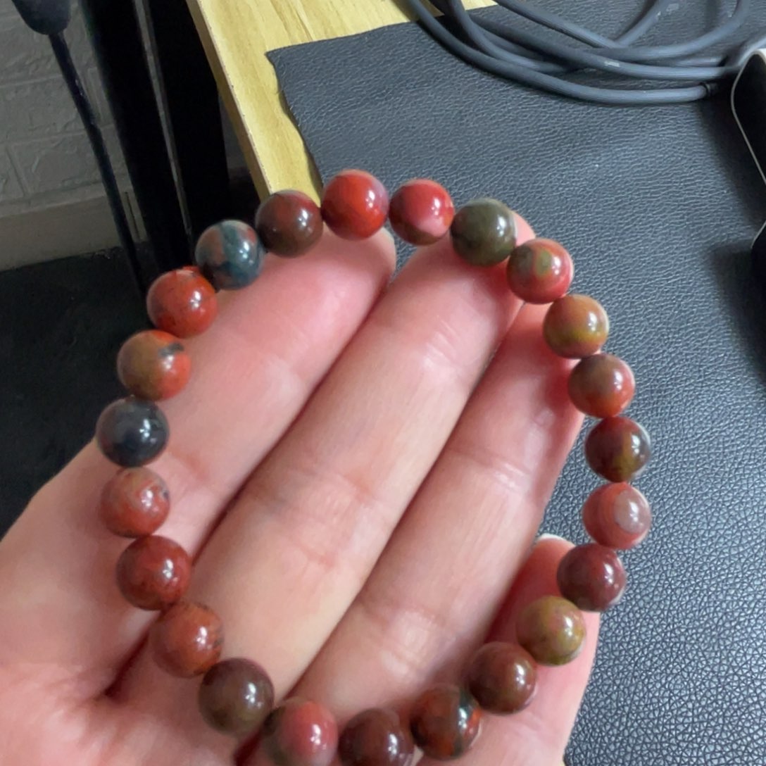 南红玛瑙手串未镶嵌