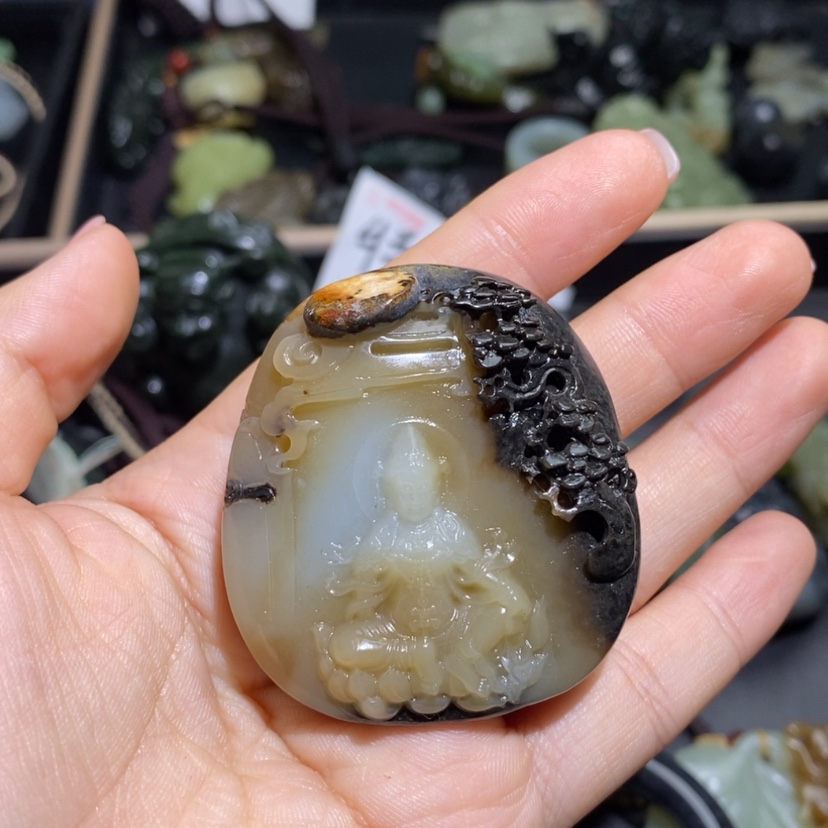 【闪购商品】未镶嵌和田玉把件动****动