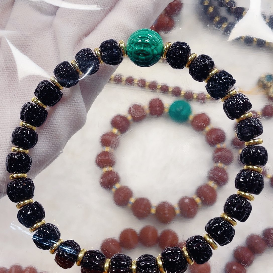 k***~猴头核桃吊坠猴头