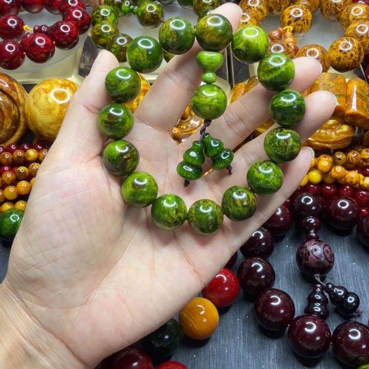 松木琥珀木文玩手串