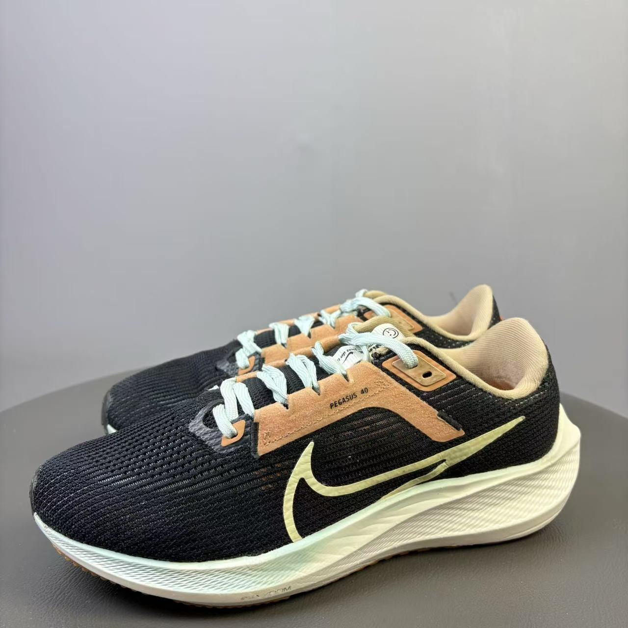 95新 NIKE/耐克 40码/内长250 Nike飞马40 黑黄跑鞋 非原盒