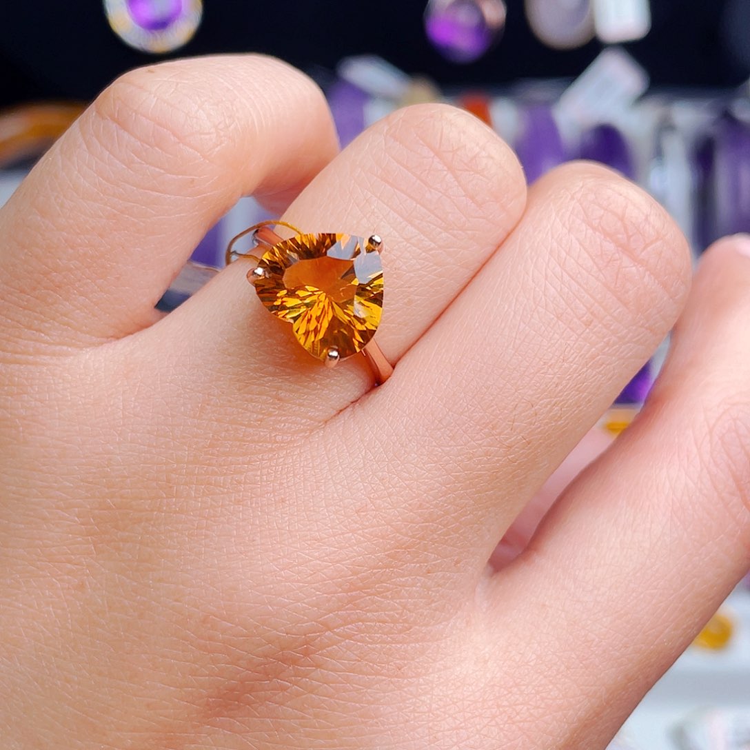 银S925镶嵌戒指黄晶天然保真