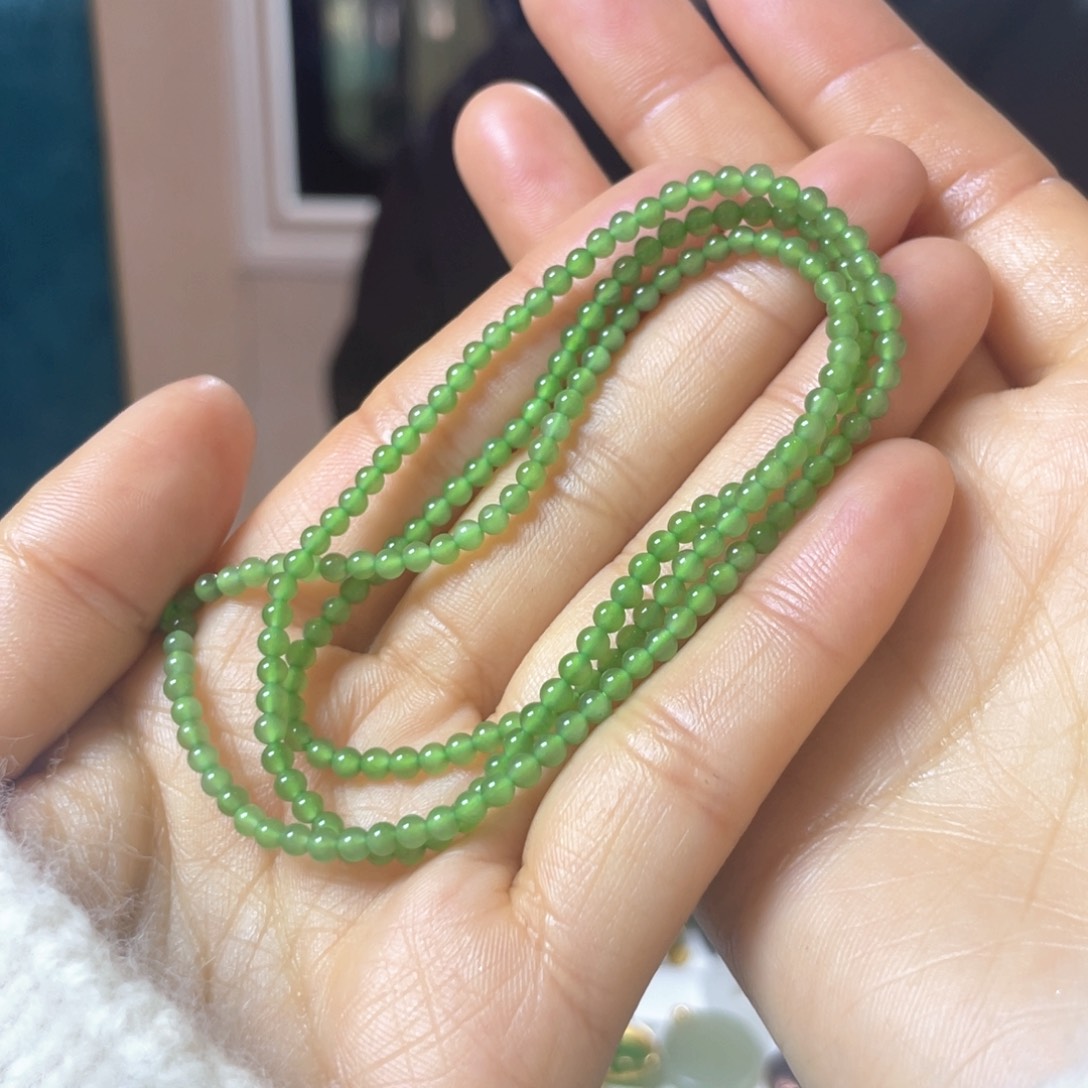 和田玉颈饰未镶嵌康***儿