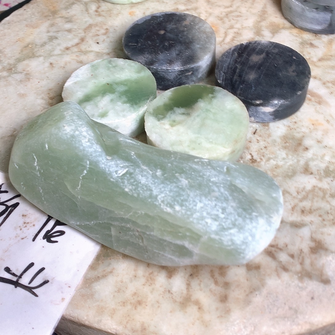 合金蛇纹石玉珠宝半成品