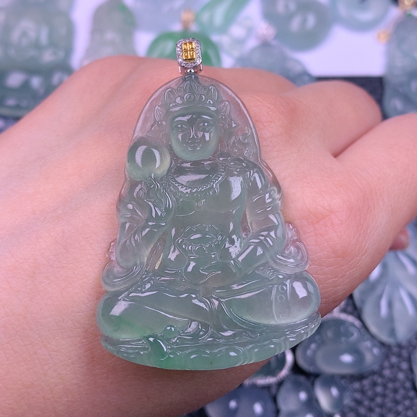 【闪购商品】颈饰18K金镶嵌翡翠S***y