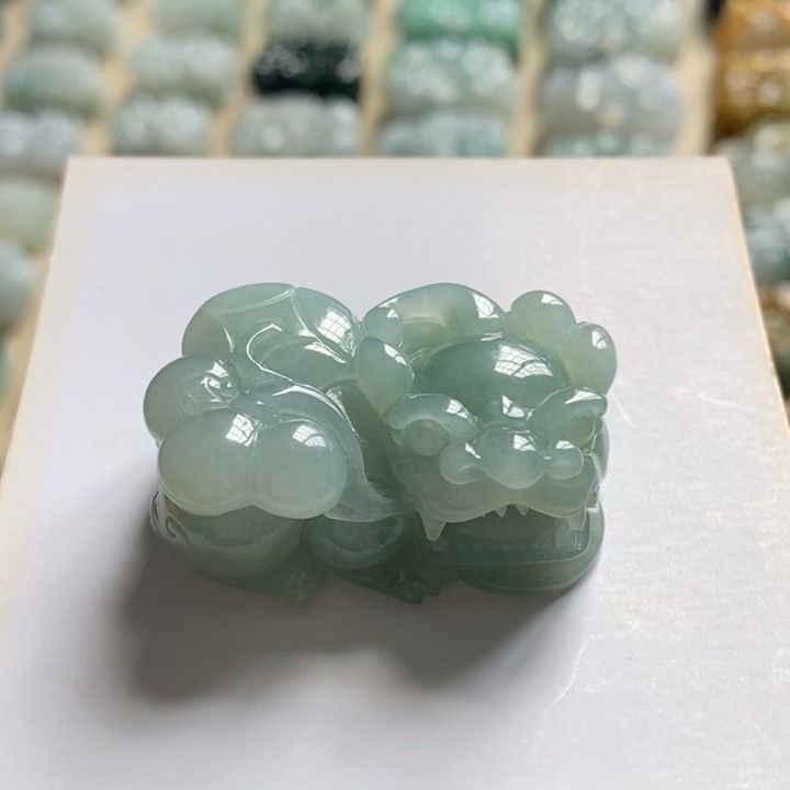 翡翠颈饰未镶嵌陈*默天然翡翠貔貅吊坠