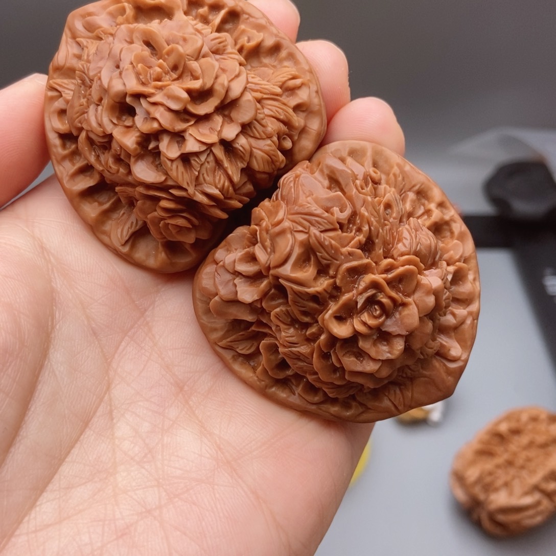 吊坠猴头核桃核桃花开富贵