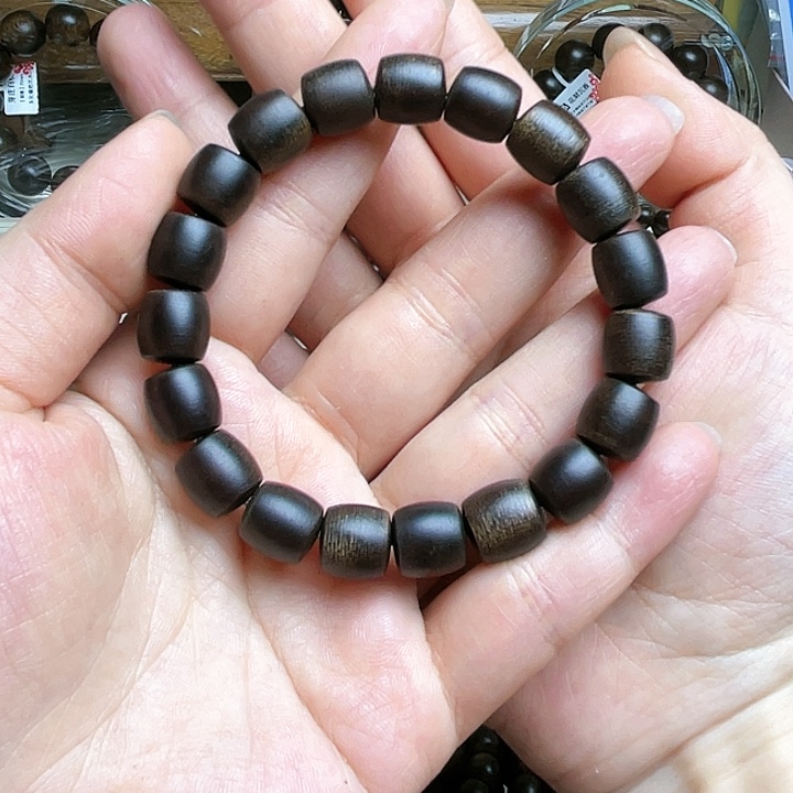 沉香手串墨*10白棋玉化老料桶珠
