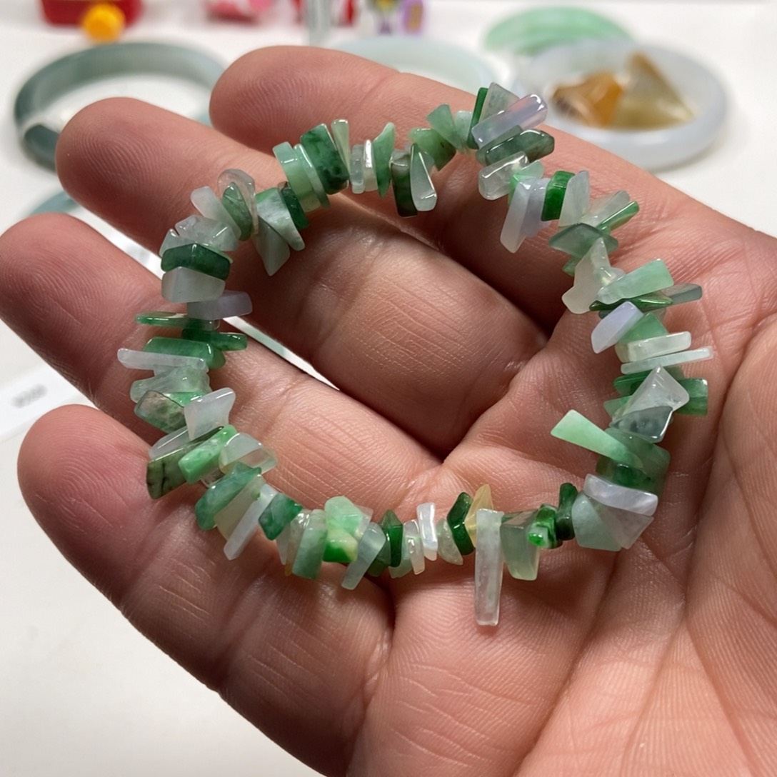 未镶嵌翡翠手链翡翠
