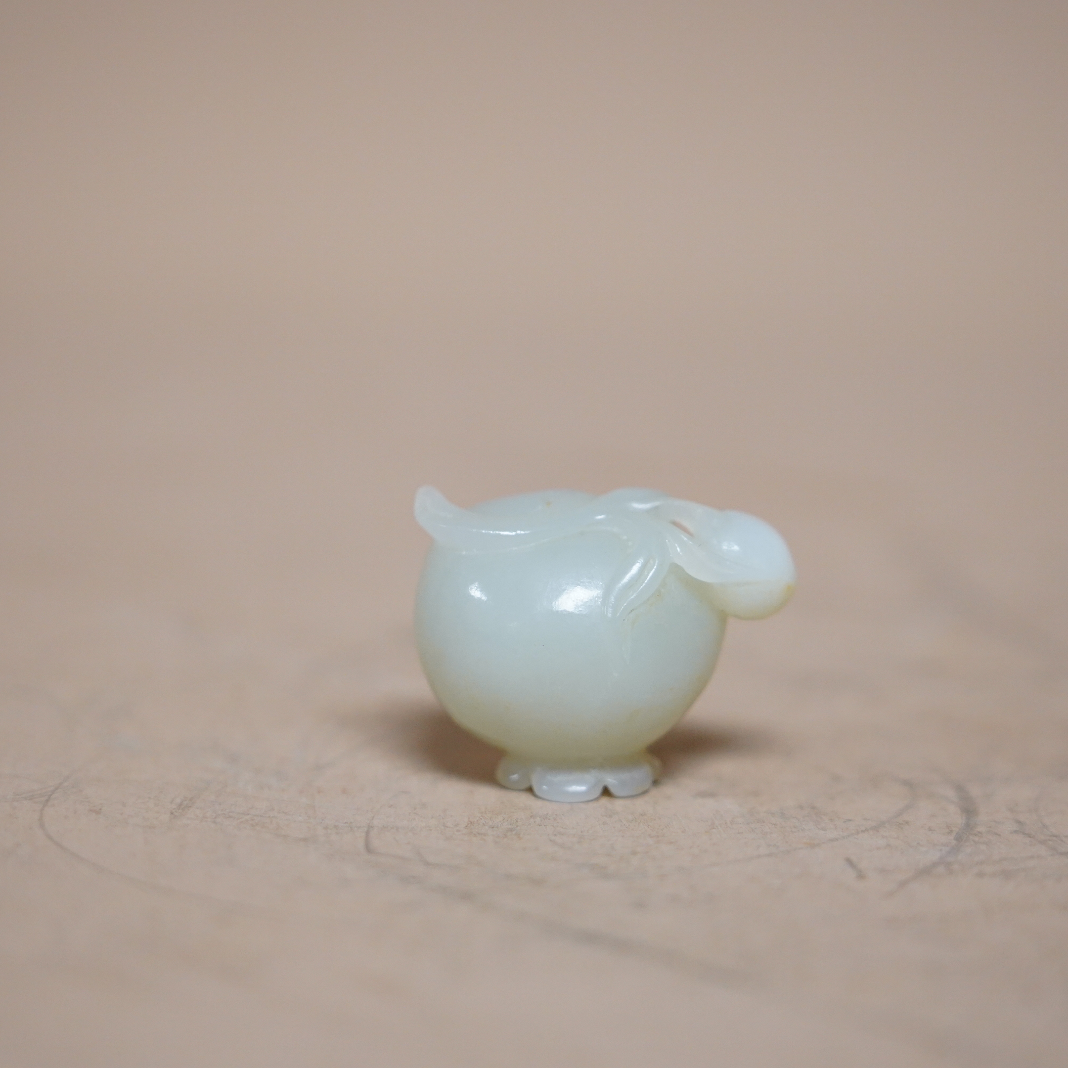 文华开物第8期拍品 21 清代 白玉石榴摆件