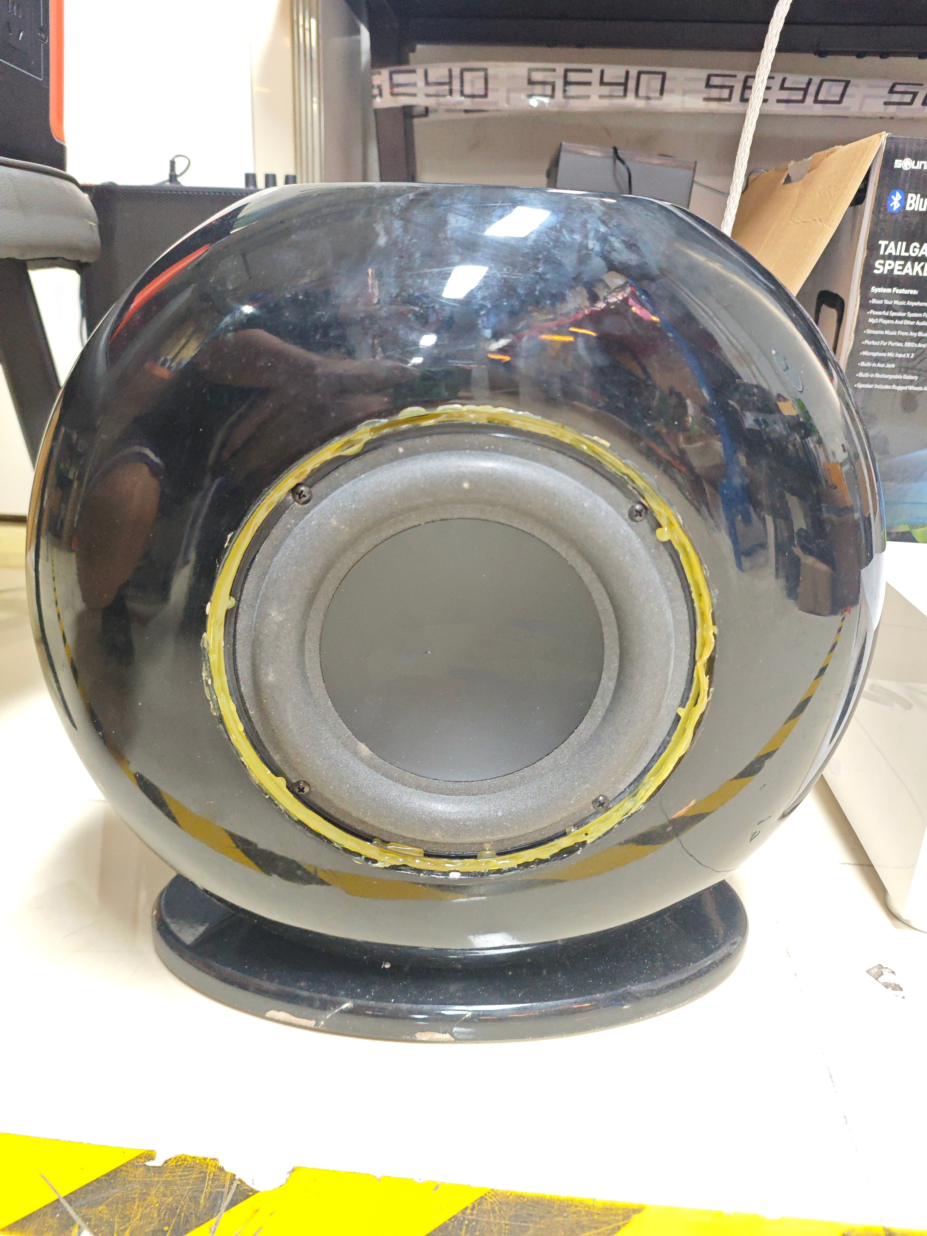 9新  圆形立式低音炮/老化/听主播讲解