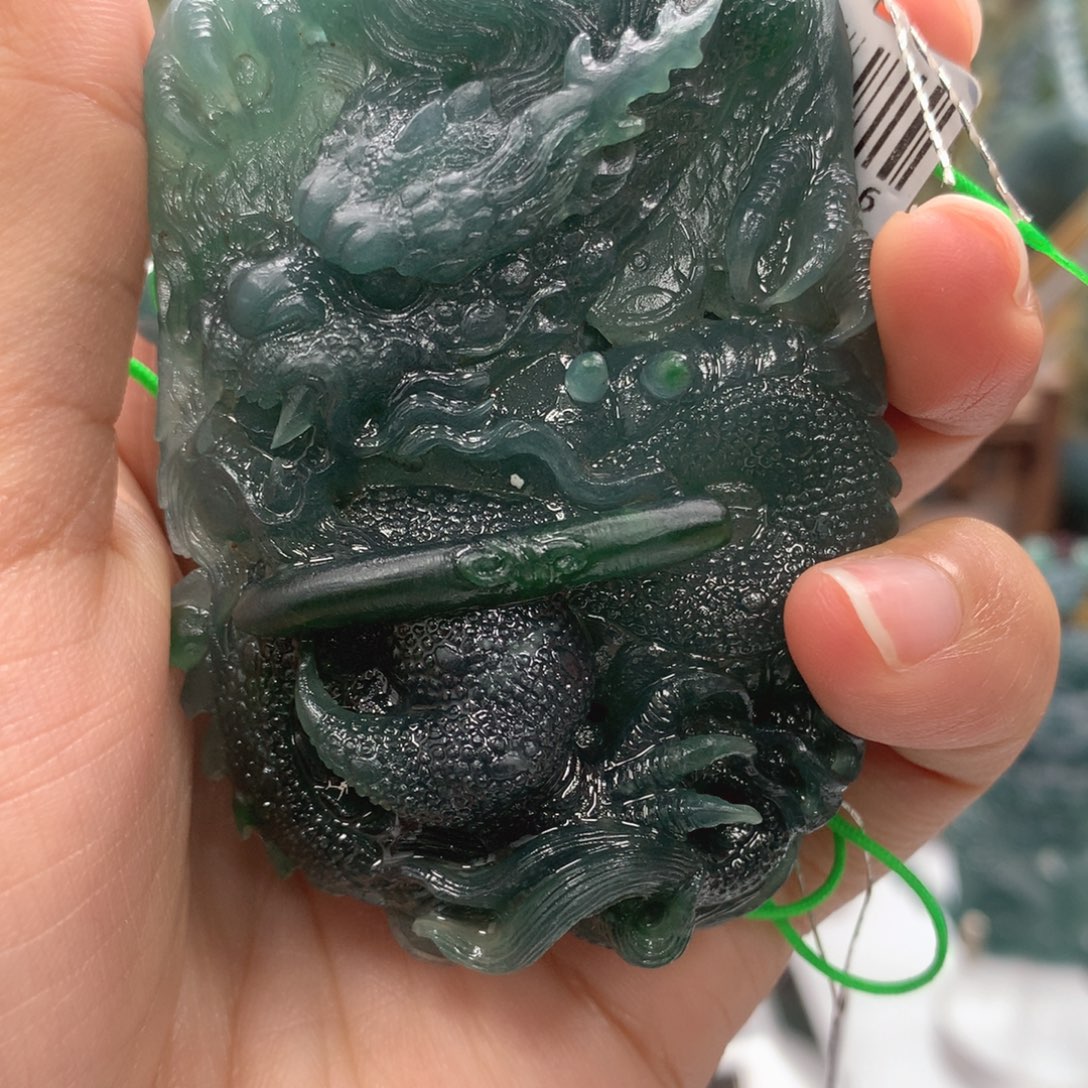 巅***哥定制翡翠未镶嵌毛货不退不换