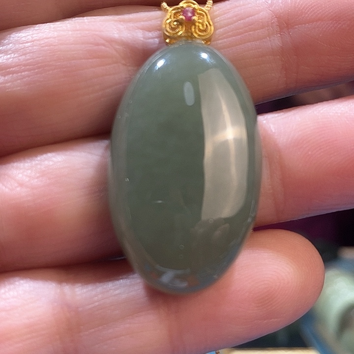 和田玉吊坠(赠链)未镶嵌