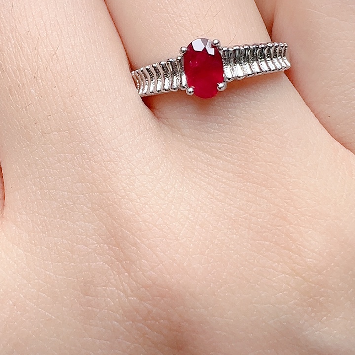 红宝石银S925镶嵌戒指