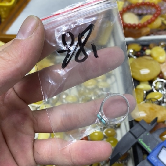 蜜蜡裸石银S925镶嵌戒指