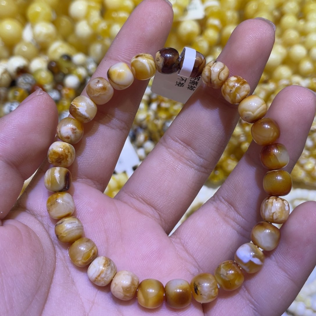 蜜蜡未镶嵌珠宝奇石7.6m