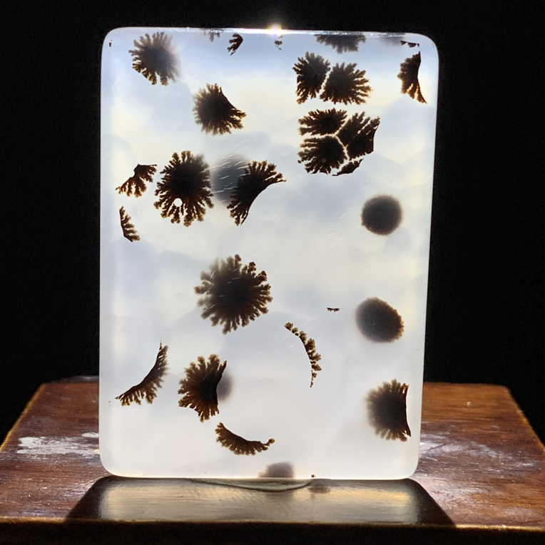 海洋玉髓水墨花草意境方牌吊坠131尺寸45/32/7mm