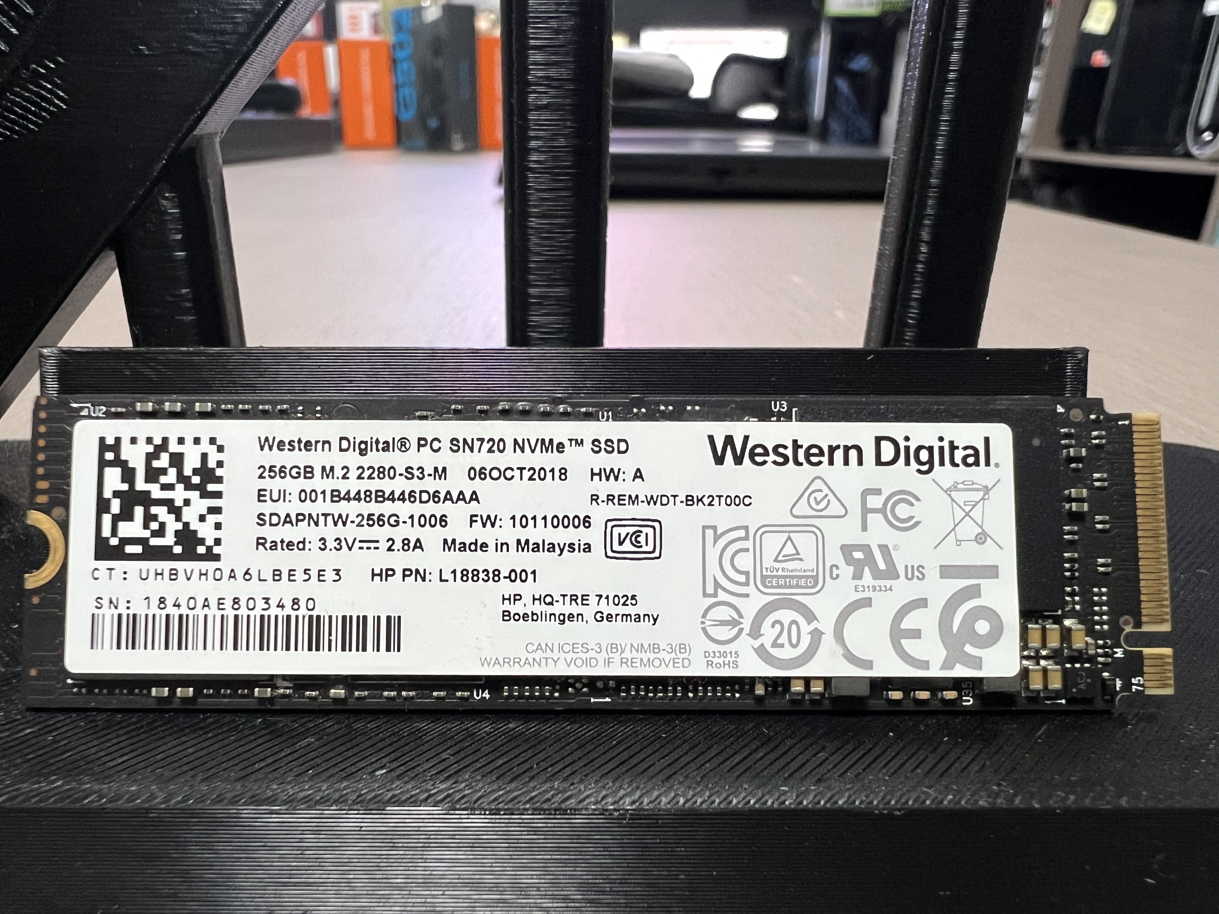 95新 西数 西数256G SSD固态硬盘 
