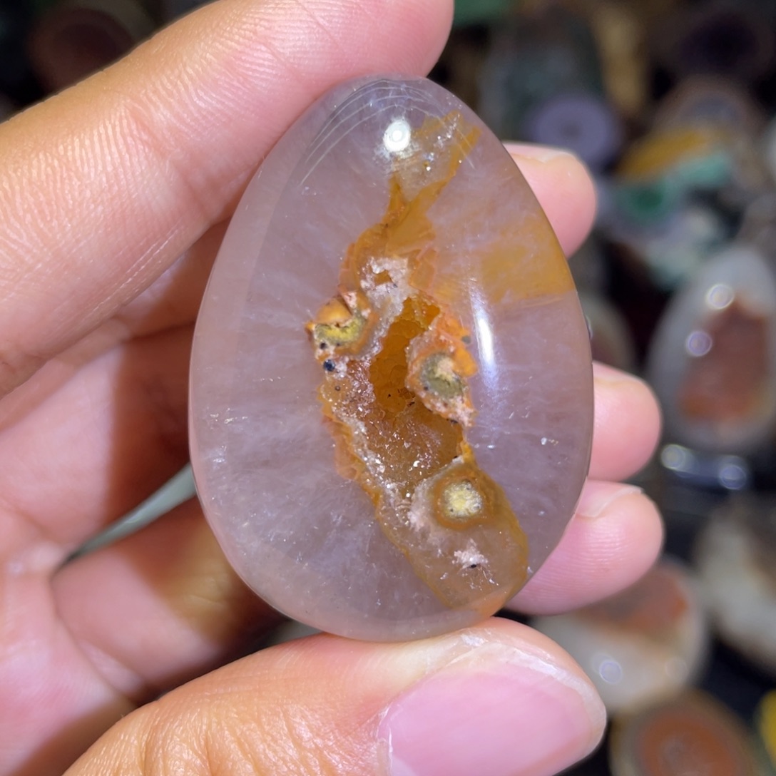 水晶大型摆件未镶嵌