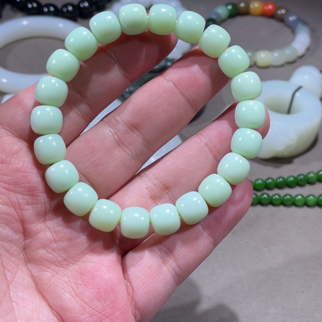 和田玉（子料）未镶嵌挂件