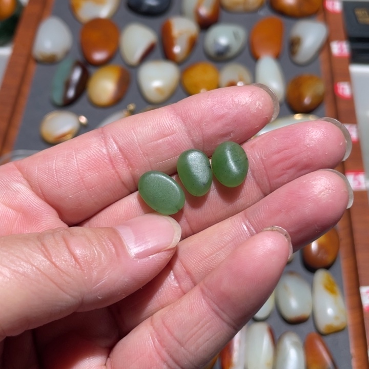 和田玉（糖玉）未镶嵌挂件