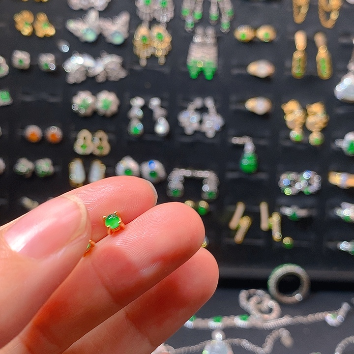 翡翠戒指银S925镶嵌耳钉