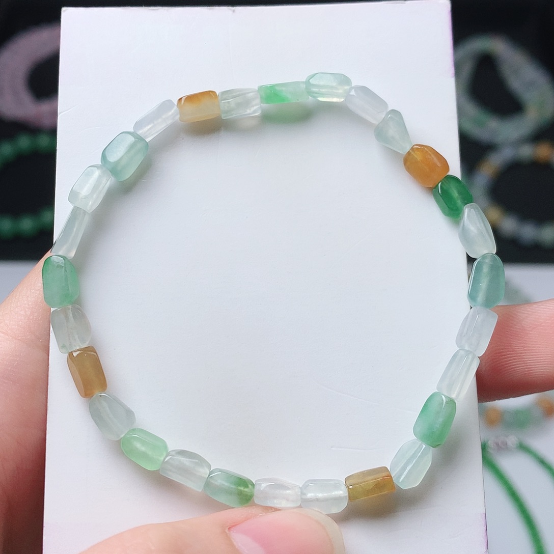 翡翠未镶嵌手链翡翠