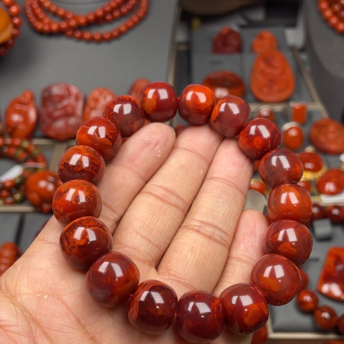 【闪购商品】南红玛瑙珠宝奇石未镶嵌单圈14
