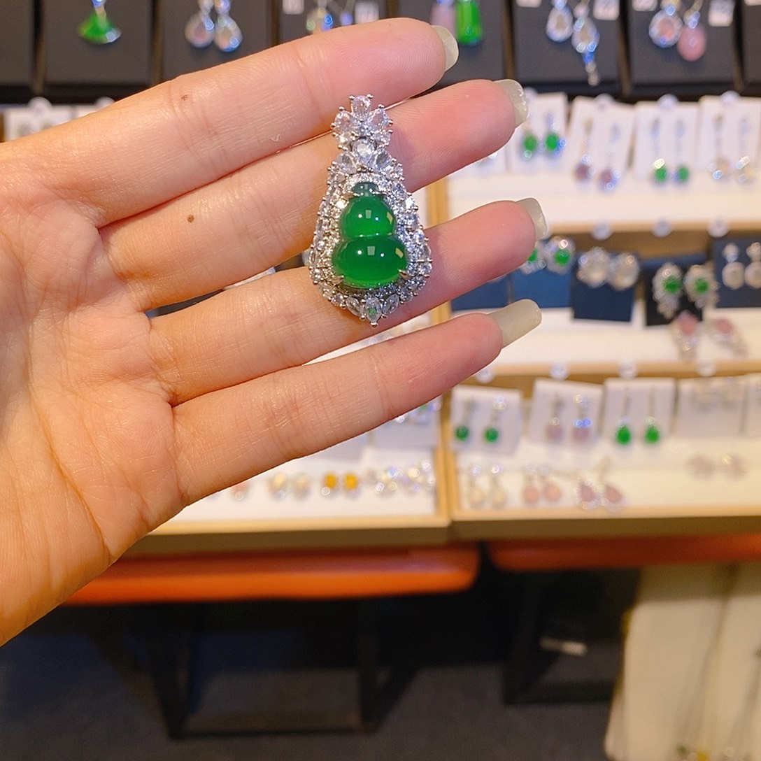 玛瑙/玉髓合金颈饰