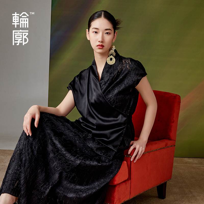 轮廓原创宽松上衣复古短袖系带上衣L231Y032