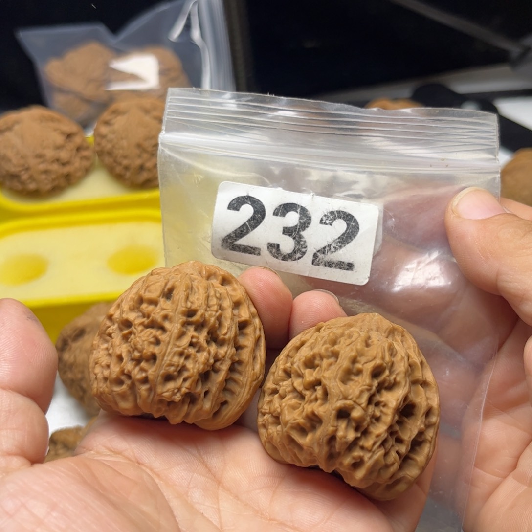 吊坠文玩核桃南疆40