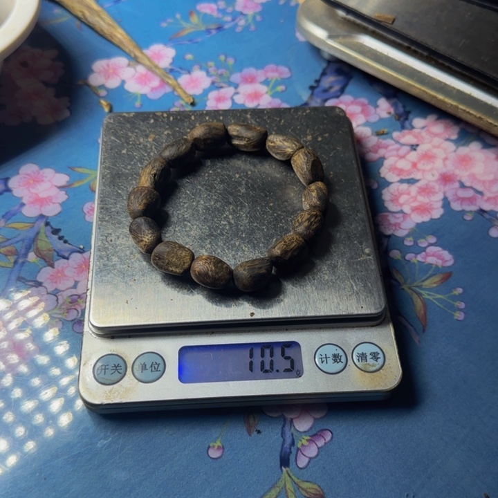 木自****）张勺子树钉串10克