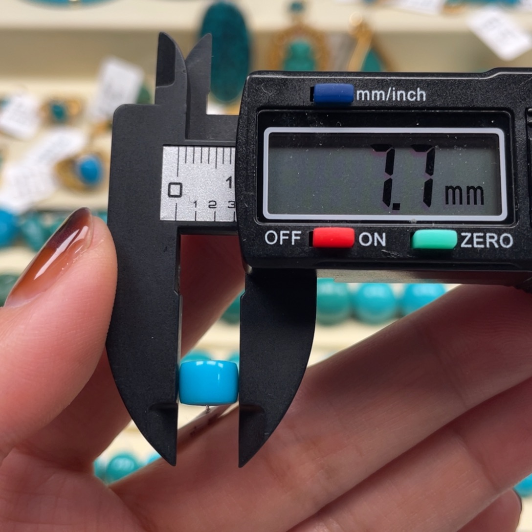 未镶嵌绿松石珠宝奇石直切