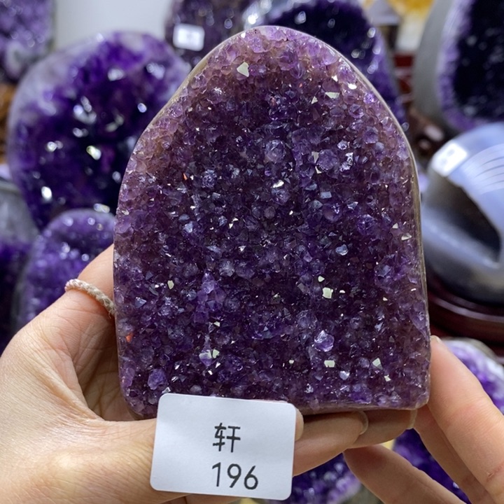 水晶大型摆件（非配饰）未镶嵌