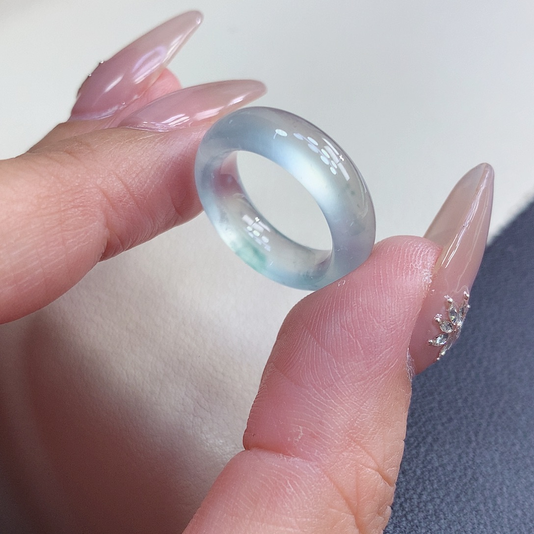 翡翠未镶嵌戒指9号