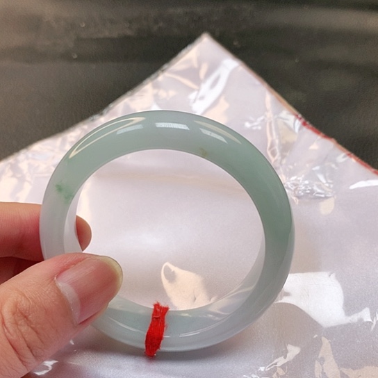 翡翠手镯未镶嵌23号