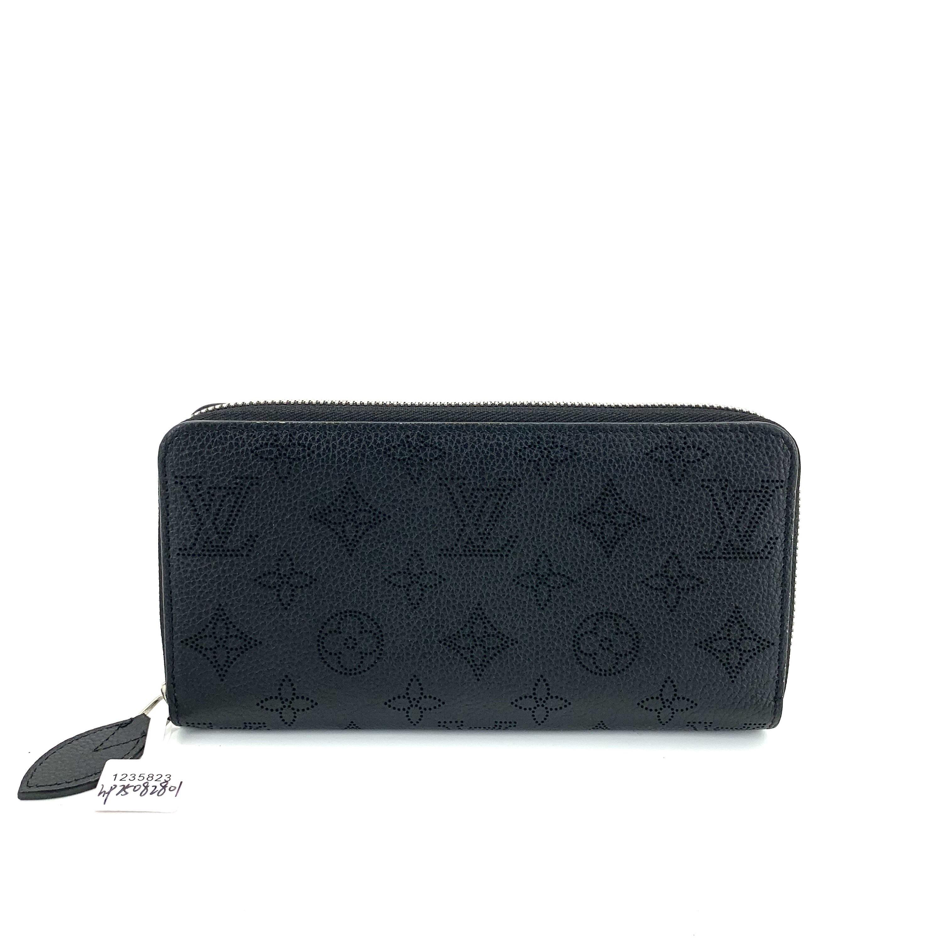 99新 LouisVuitton/路易威登 黑色穿孔经典微标拉链钱包  尺20/10