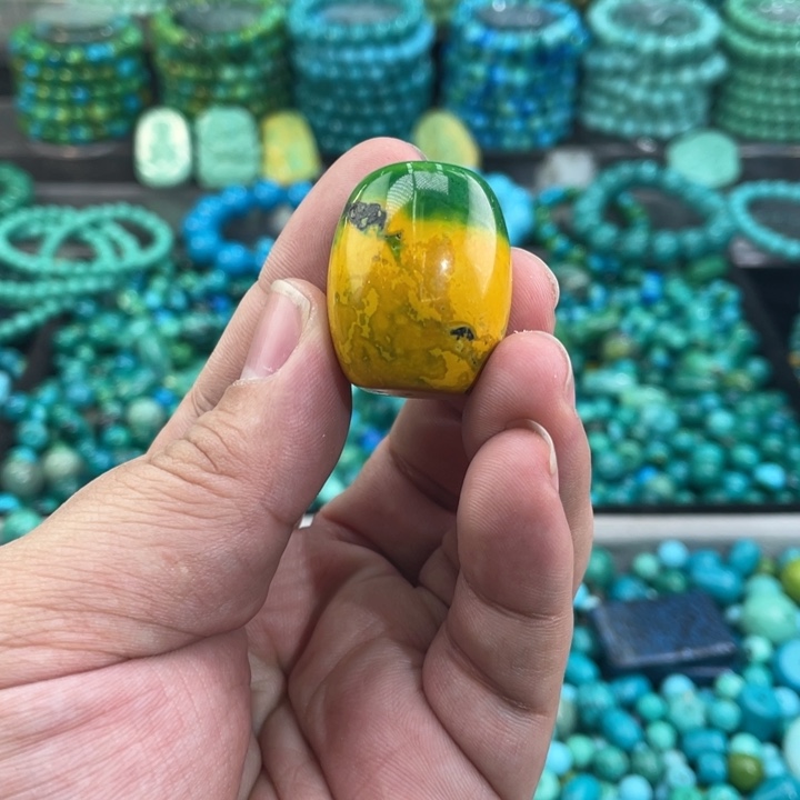 菱锰矿未镶嵌珠宝半成品