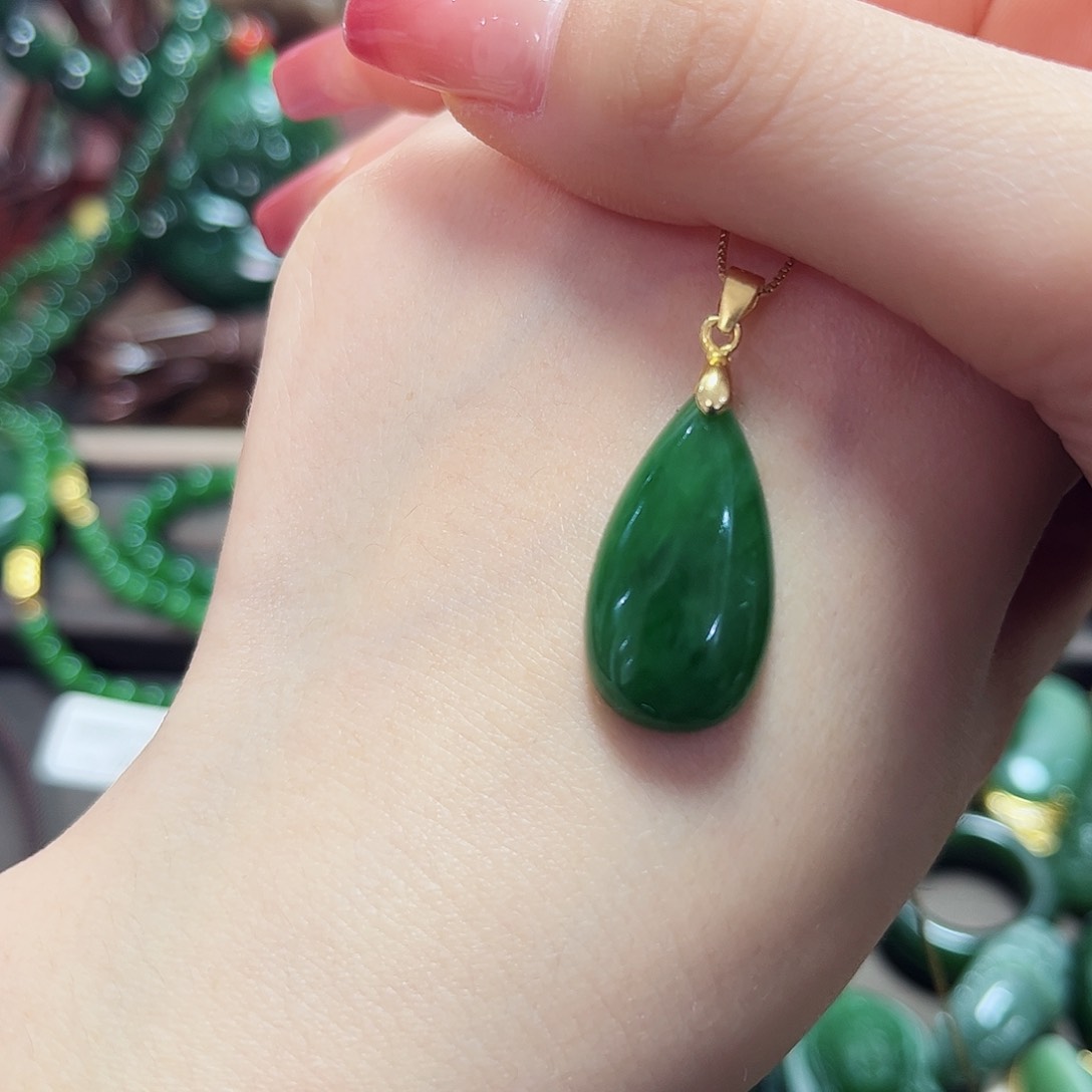 和田玉吊坠银S925镶嵌