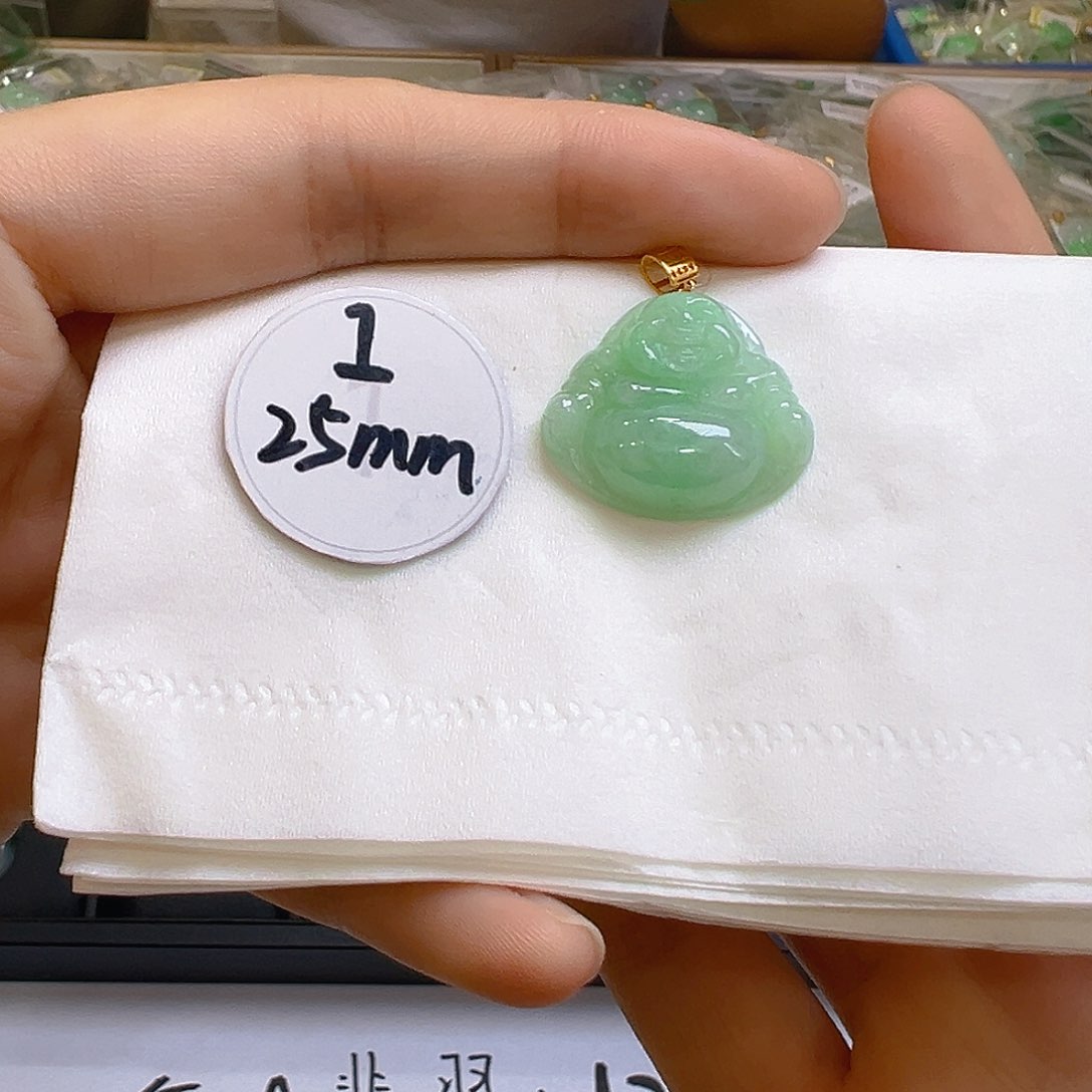 翡翠吊坠(不含链)18K金镶嵌翡翠